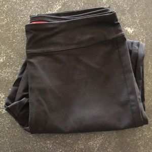 NWOT  Krazy Larry pull on ankle pants.